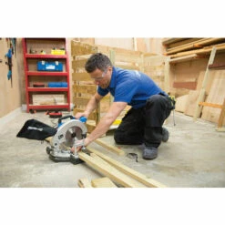 SILVERLINE SCIE RADIALE COMBINEE 210 MM 1400 W -Scie électrique stationnaire Soldes Boutique 12973766 3