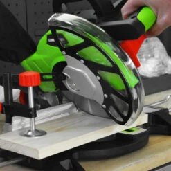 Scie à Onglet 1400w - 210mm - Constructor -Scie électrique stationnaire Soldes Boutique 19794475 5