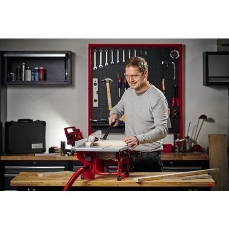 Einhell Scie Circulaire Sur Table TC-TS 200 (lame De Scie Inclinable, Butée D’angle (+/- 60°), Butée Parallèle Dotée D’un Dispositif De Blocage Des Deux Côtés 4 Einhell Scie Circulaire Sur Table TC-TS 200 (lame De Scie Inclinable, Butée D’angle (+/- 60°), Butée Parallèle Dotée D’un Dispositif De Blocage Des Deux Côtés – Image 2