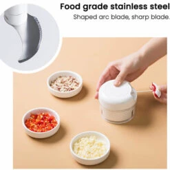 LIFCAUSAL Ail Masher Petit Pull Cut Press Ail Mélangeur Ail Purée Machine Portable Mini Ménage Ail Purée Maker Gadget De Cuisine -Scie électrique stationnaire Soldes Boutique 51745371 3