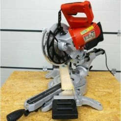 Hecht 828 Scie à Onglet 1800 W Mini Scie Circulaire Avec Laser 4900tr/min 11,2kg -Scie électrique stationnaire Soldes Boutique 53347065 5